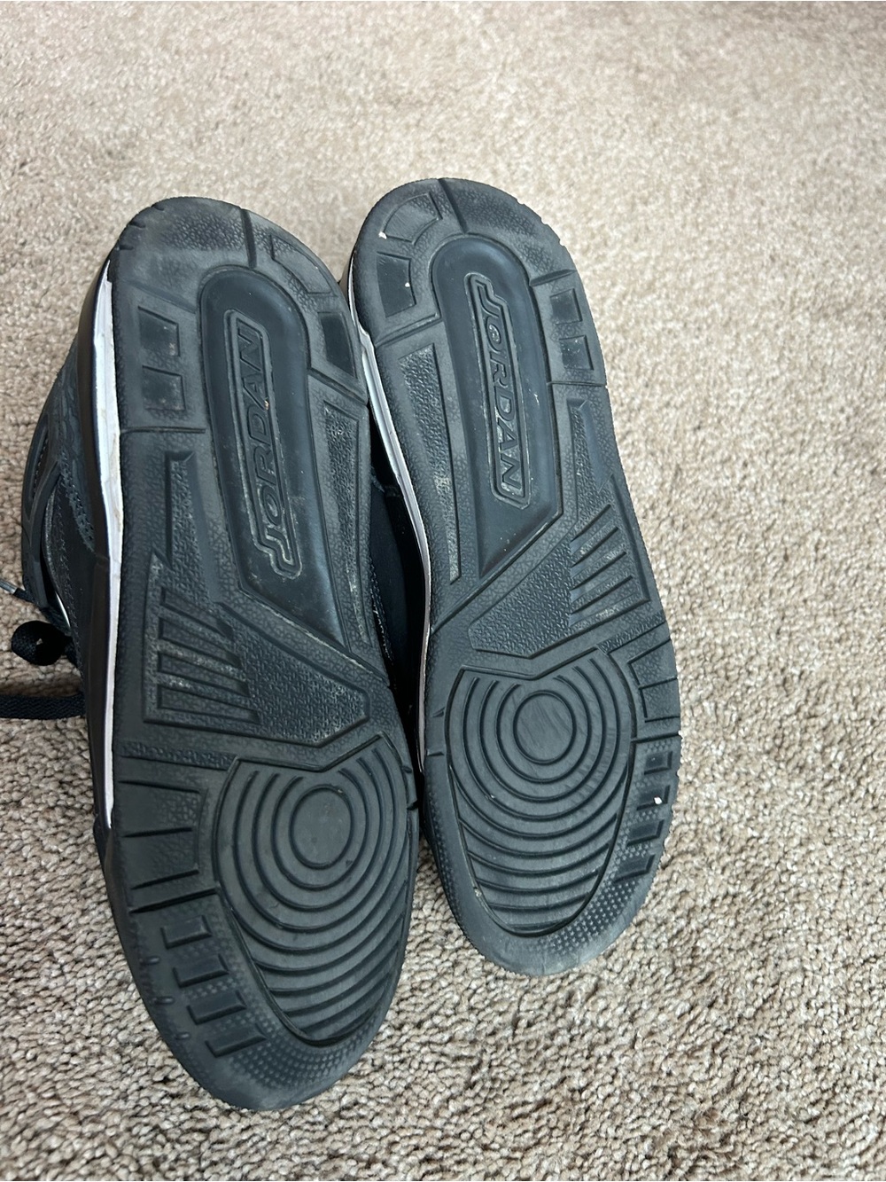 Jordan Spizike Low- Big Boys grade school - Picture 6 of 10